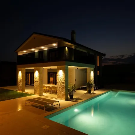 Bramasole With Pool *